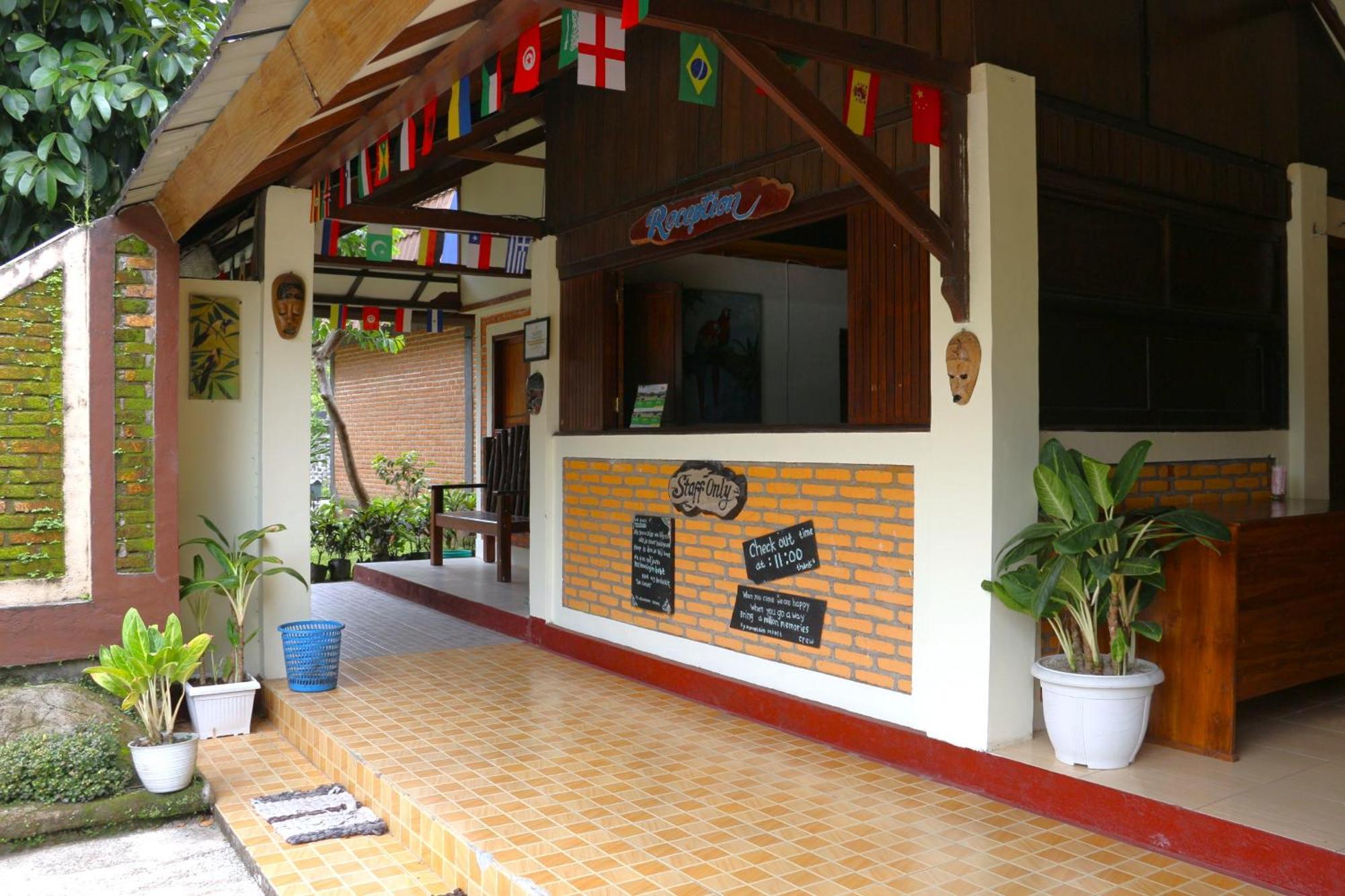 Green Orry Inn Тетебату Экстерьер фото